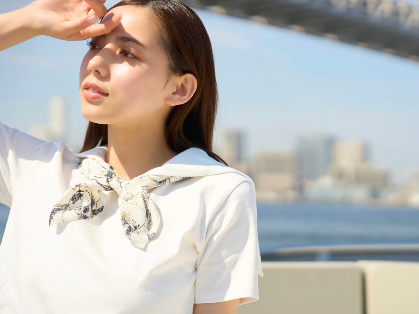 セーラーカラーTシャツ(スカーフ付き)