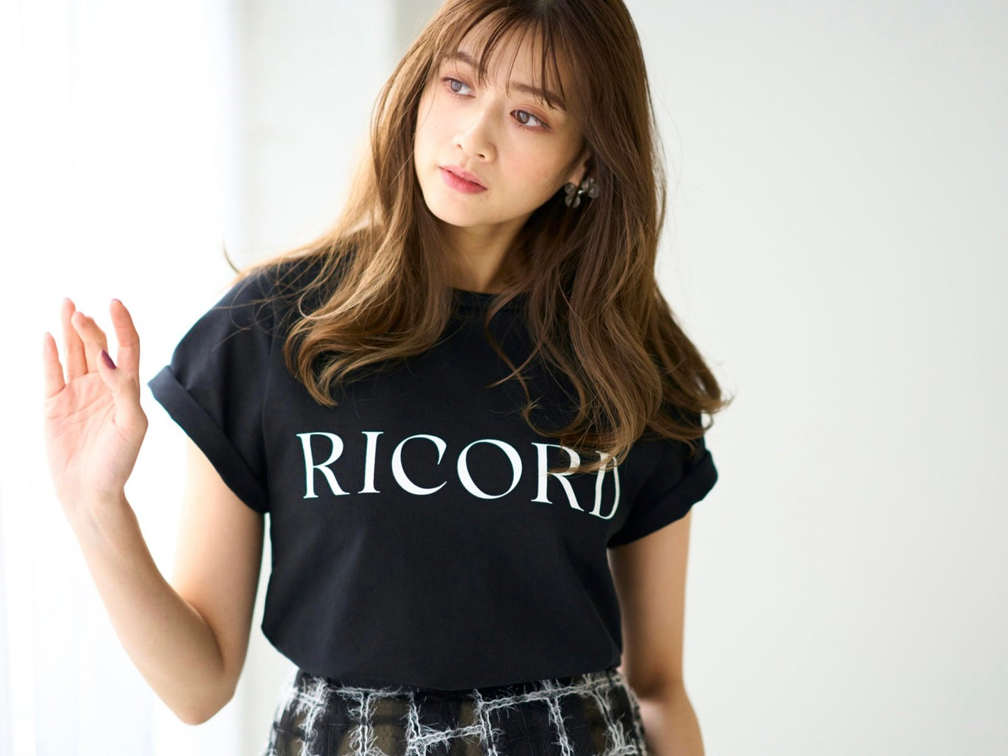 ロゴTシャツ
