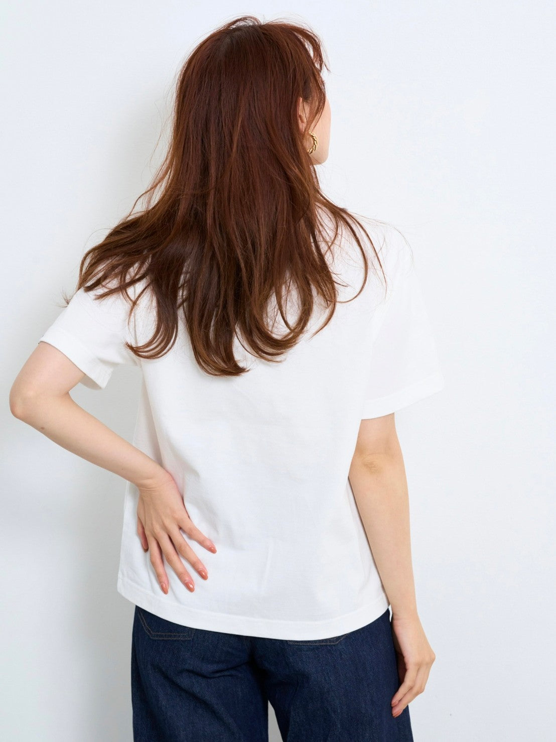エンボスTシャツ
