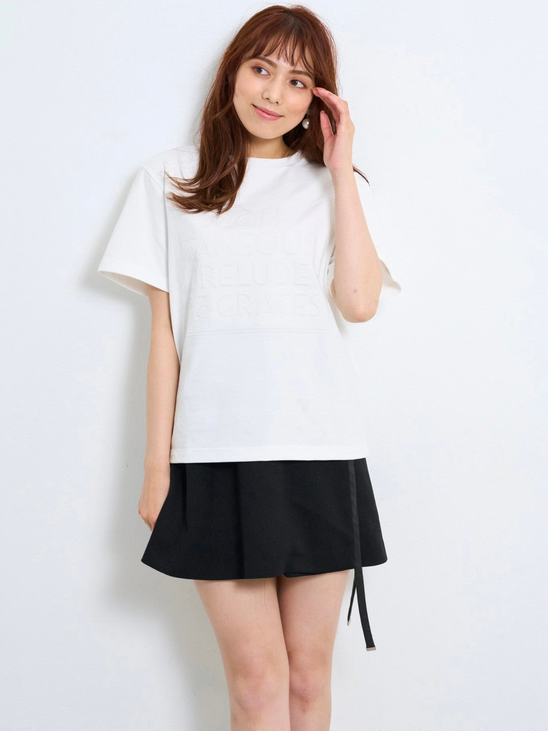 エンボスTシャツ