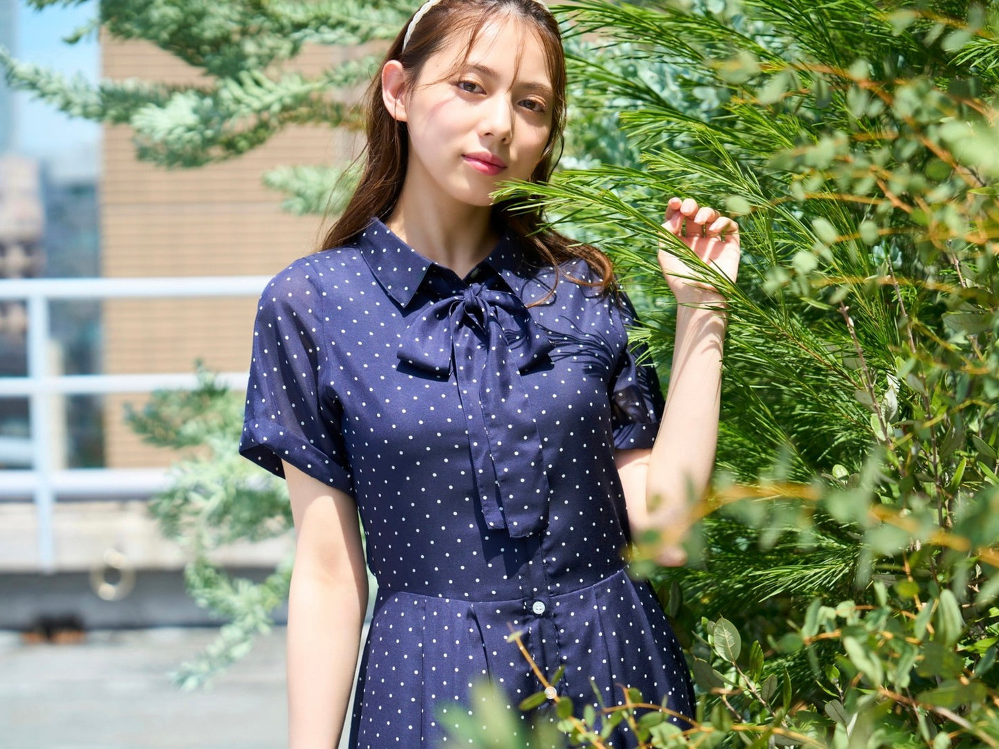ボウタイ付きシャツロングワンピース