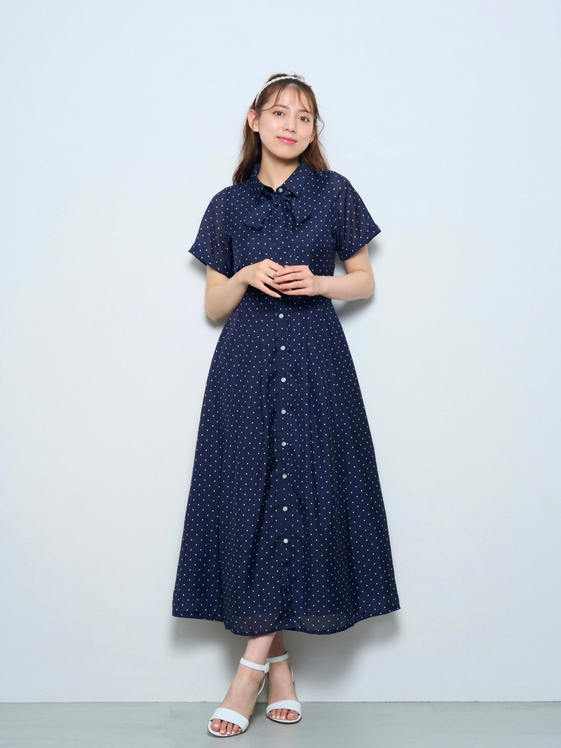 ボウタイ付きシャツロングワンピース