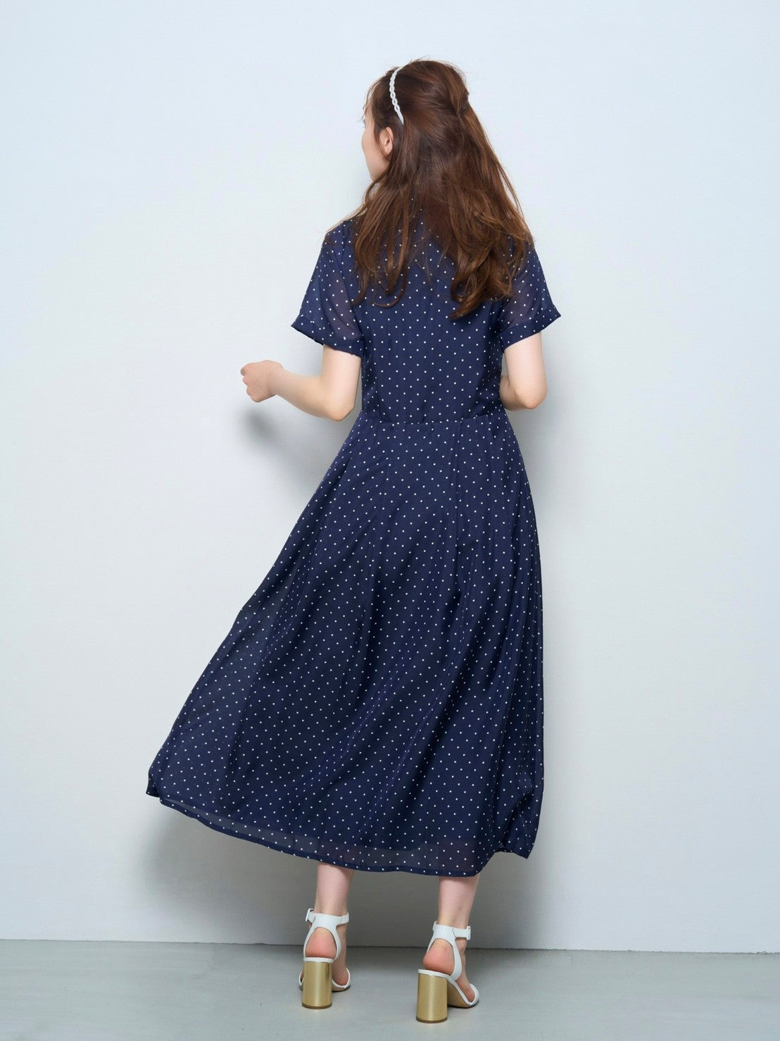 ボウタイ付きシャツロングワンピース
