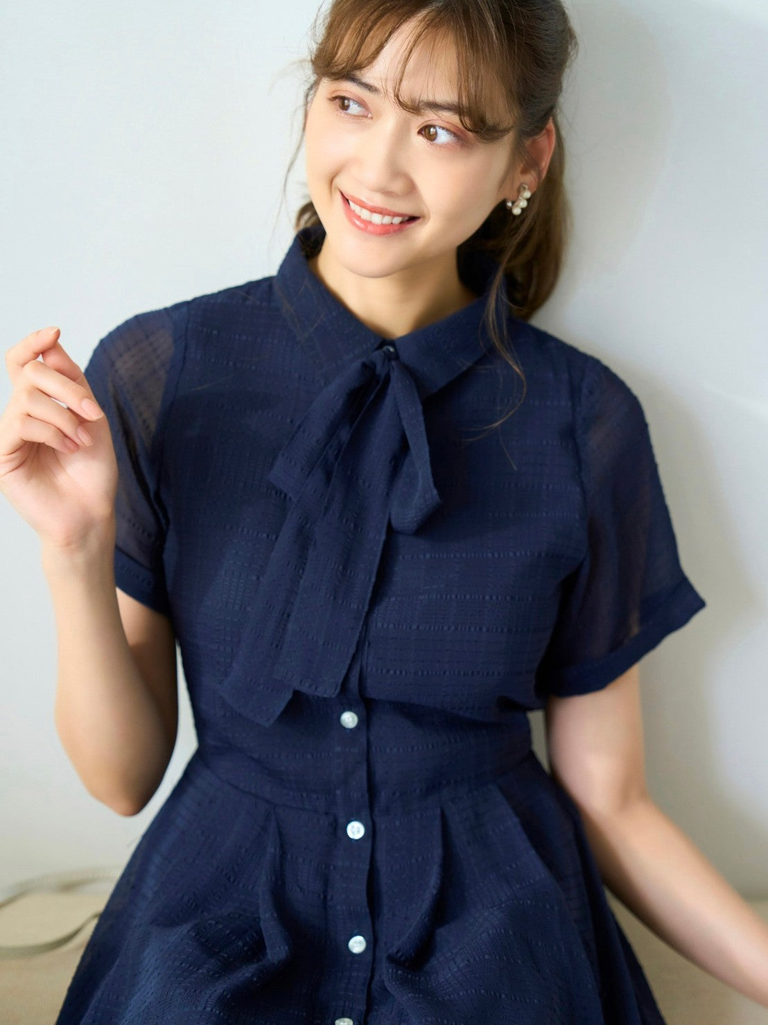 ボウタイ付きシャツロングワンピース