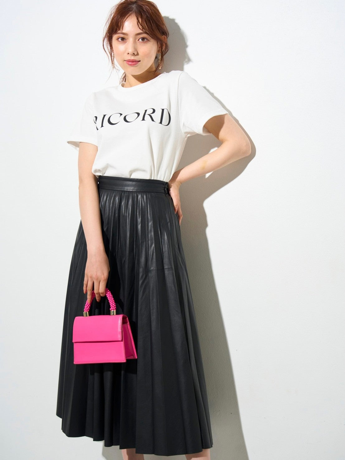 ロゴTシャツ